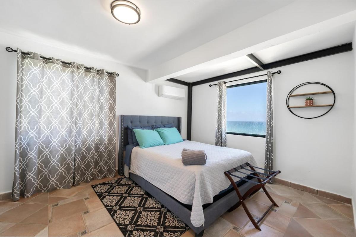 4 Bedroom Kikita Beach Villa Oceanfront W Pool Dorado Dış mekan fotoğraf